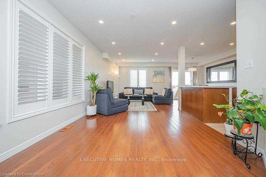 129 Periwinkle Drive Property Photo 8