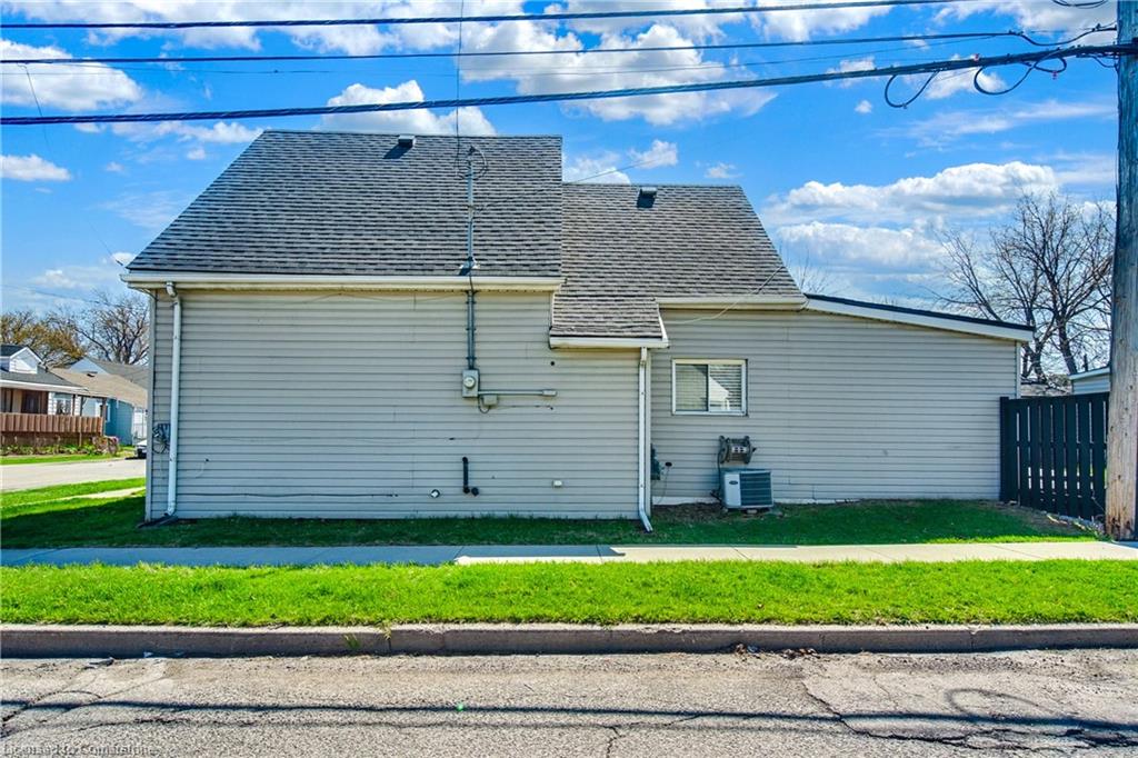 39 Division Street Property Photo 29