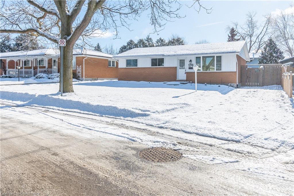 176 Wellesley Crescent Property Photo