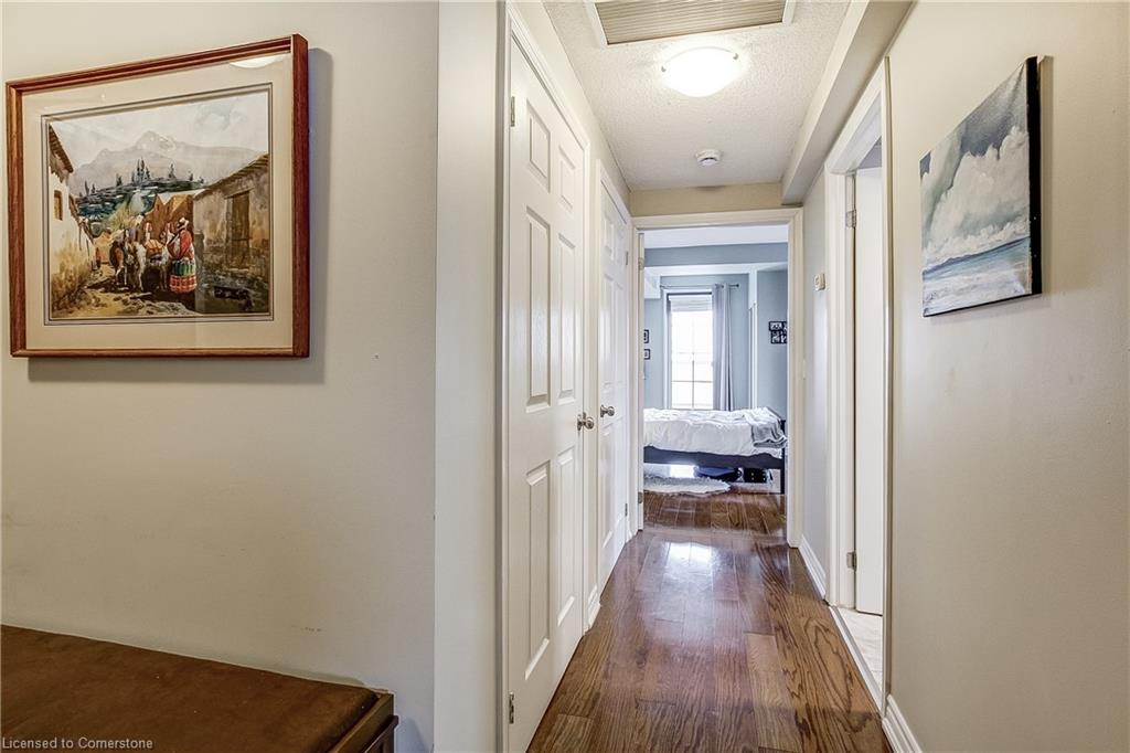 404-47 Caroline Street N Property Photo 21