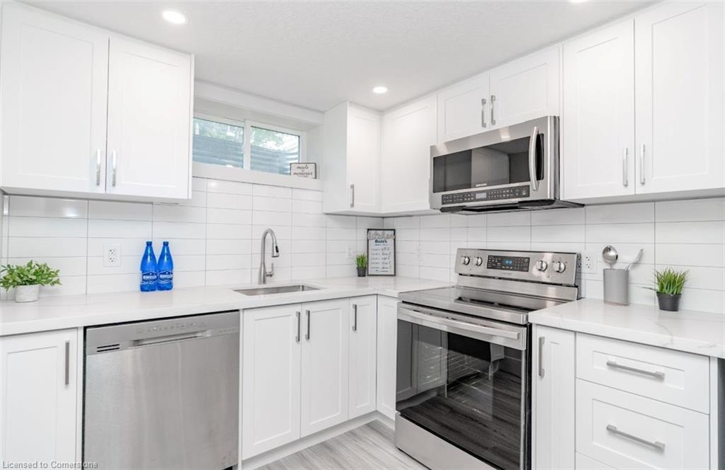 44 Christopher Drive Property Photo 32