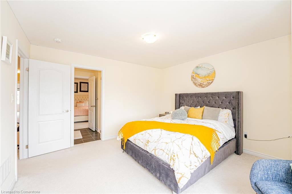 22 Oaktree Drive Property Photo 37