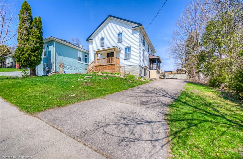 30 Main Street Property Photo 2