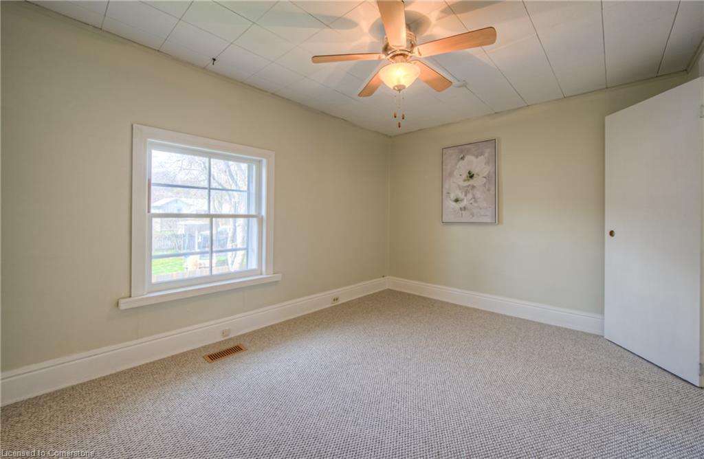 30 Main Street Property Photo 18