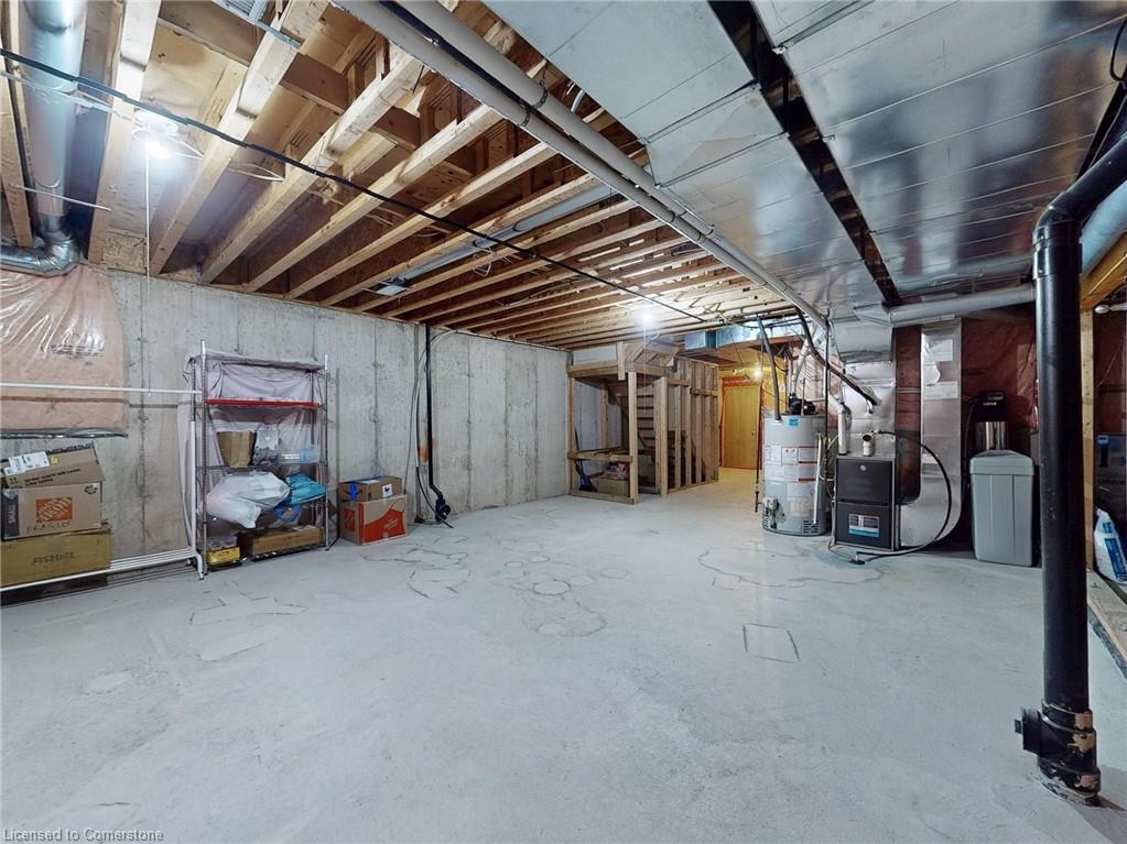 321 Bussel Crescent Property Photo 39