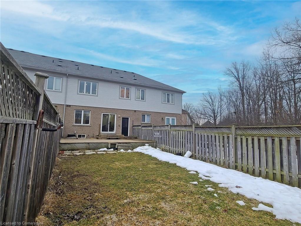 321 Bussel Crescent Property Photo 42
