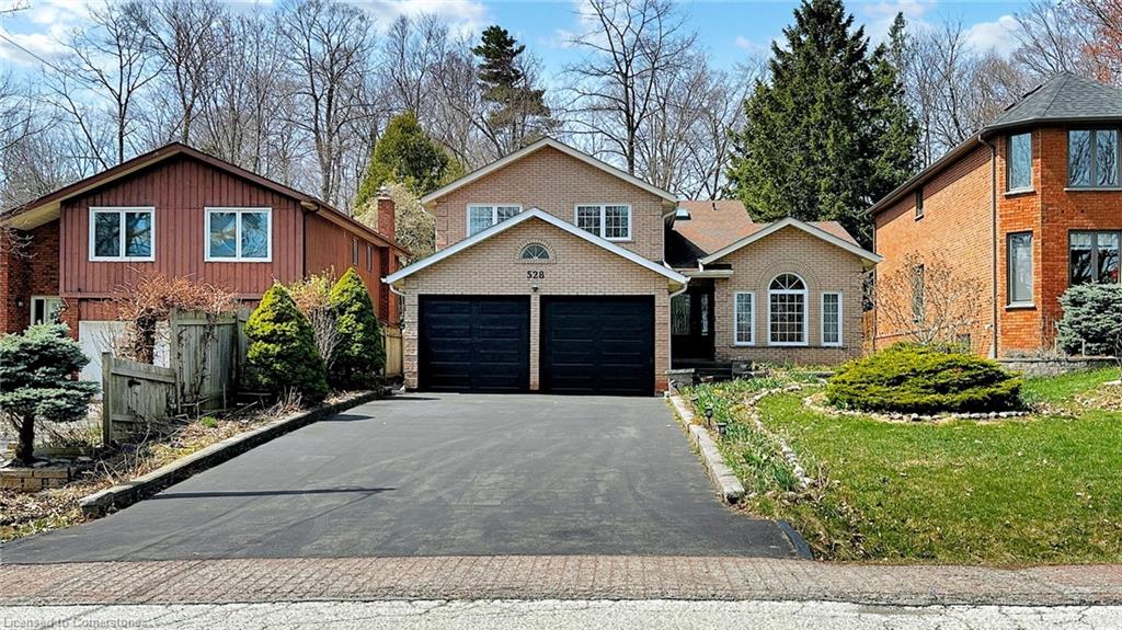 528 Oakwood Drive Property Photo