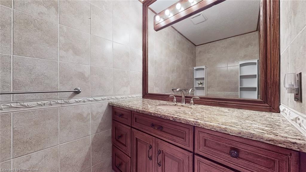 528 Oakwood Drive Property Photo 19