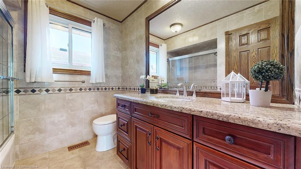 528 Oakwood Drive Property Photo 30