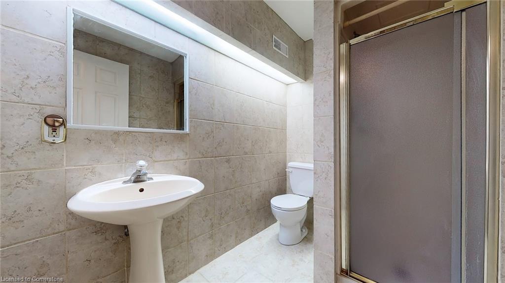 528 Oakwood Drive Property Photo 38