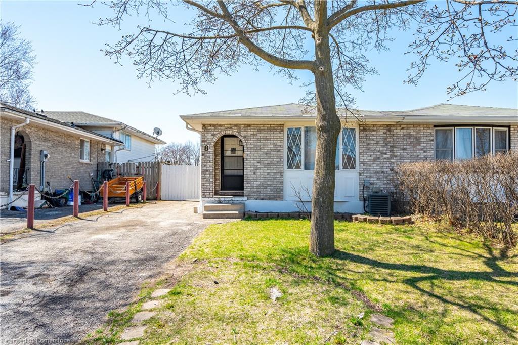 8 Canterbury Drive Property Photo