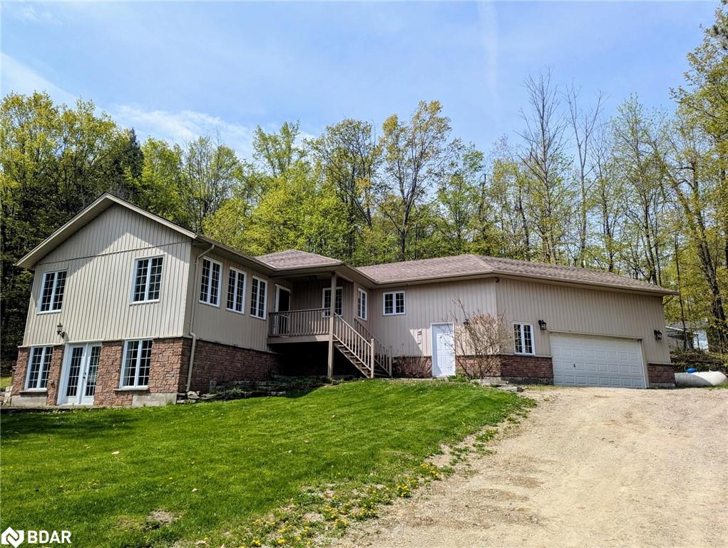 4927 25 Side Road Property Photo