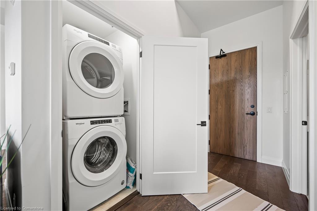 207-19 Guelph Avenue Property Photo 43
