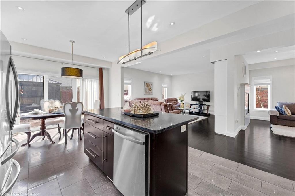 34 Adencliffe Street Property Photo 15
