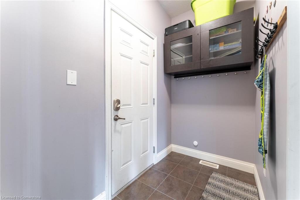 34 Adencliffe Street Property Photo 19