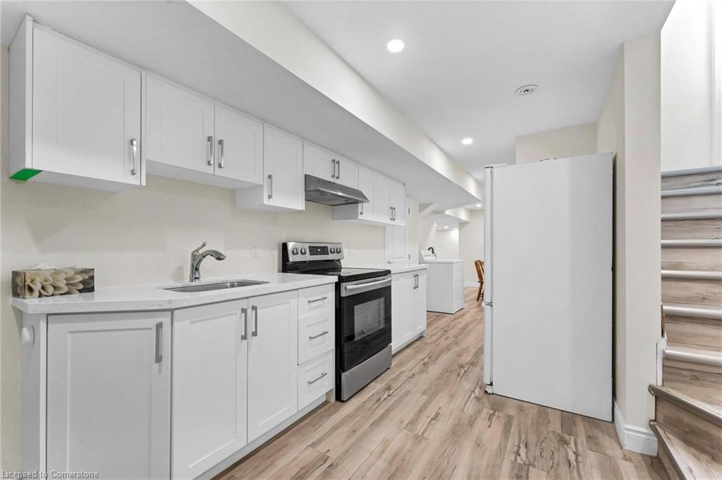 34 Adencliffe Street Property Photo 37