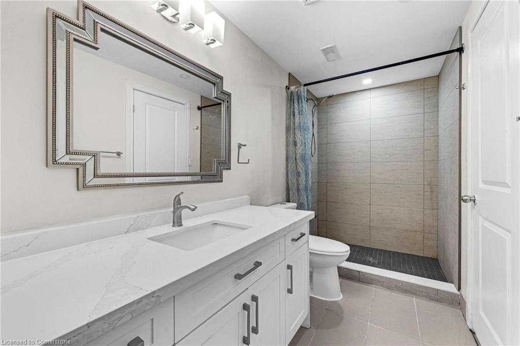 34 Adencliffe Street Property Photo 43