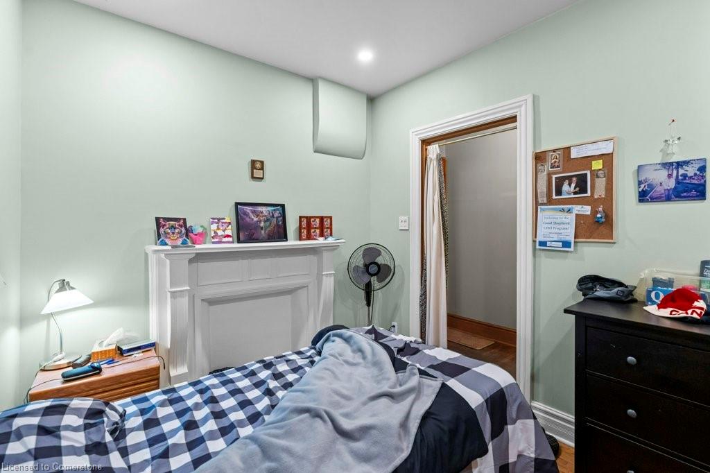 282 Main Street W Property Photo 8