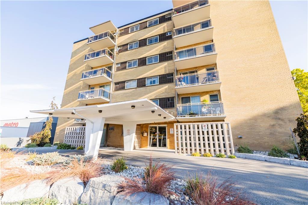 407-87 St George Street Property Photo 2