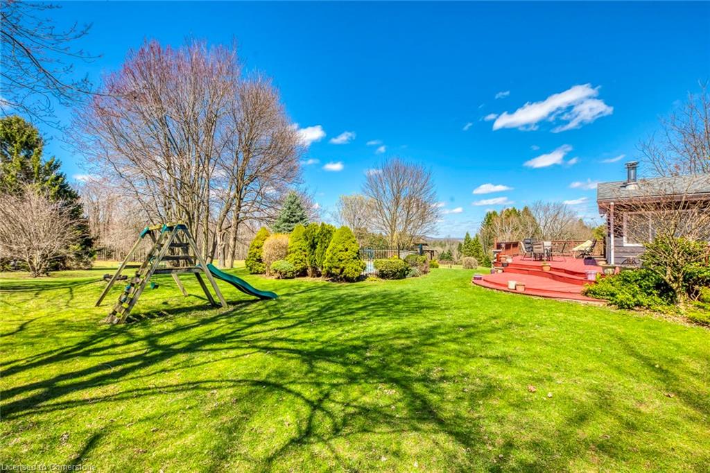 1215 Britannia Road Property Photo 4