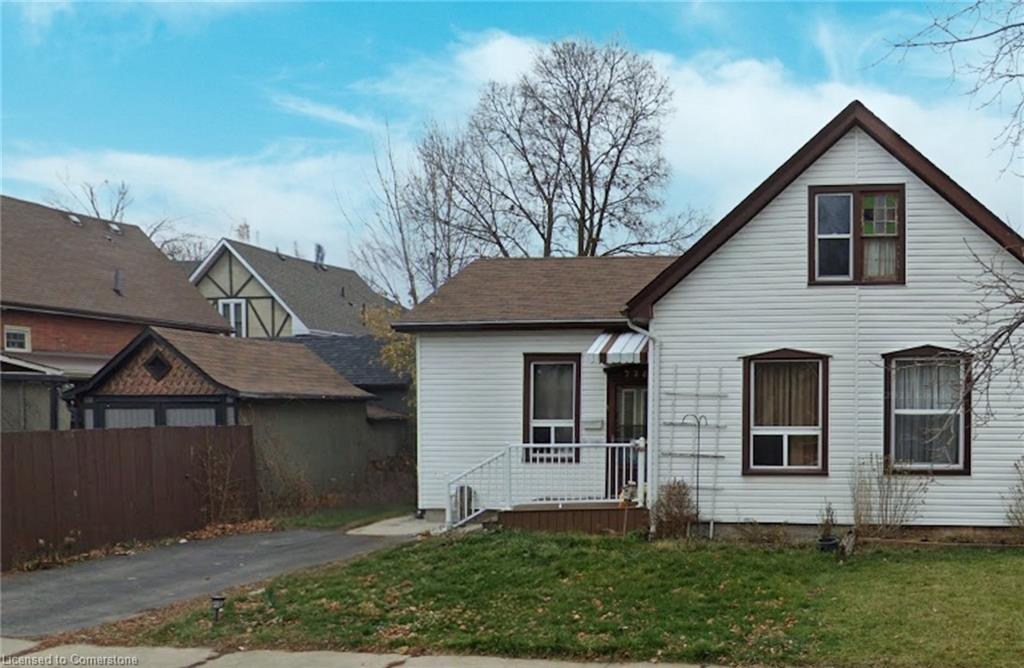 228 Nelson Street Property Photo