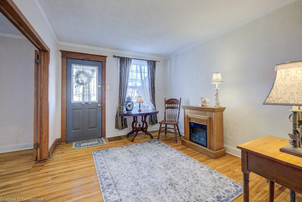 458 Upper Wentworth Street Property Photo 6