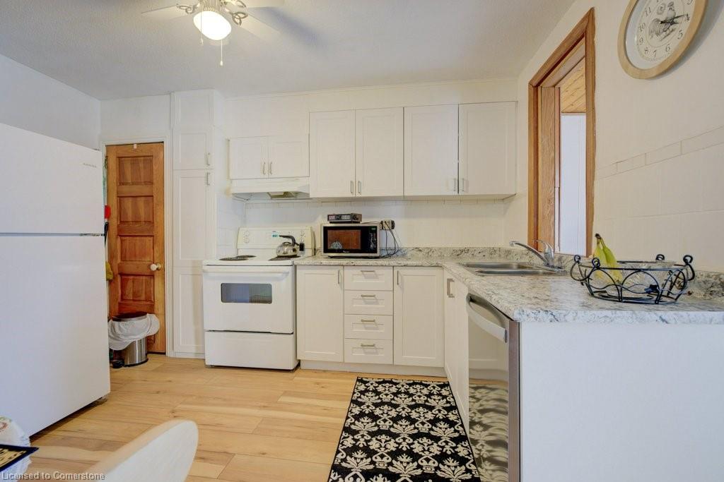 458 Upper Wentworth Street Property Photo 14