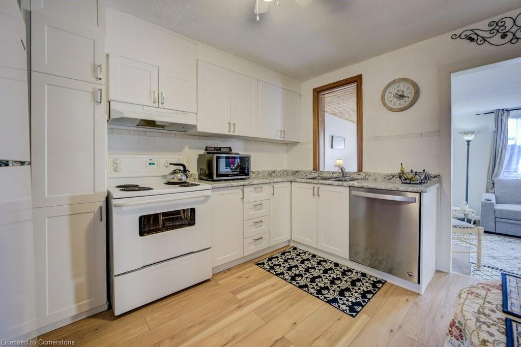 458 Upper Wentworth Street Property Photo 15