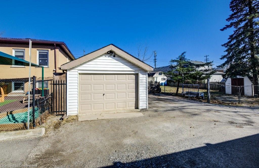 458 Upper Wentworth Street Property Photo 39
