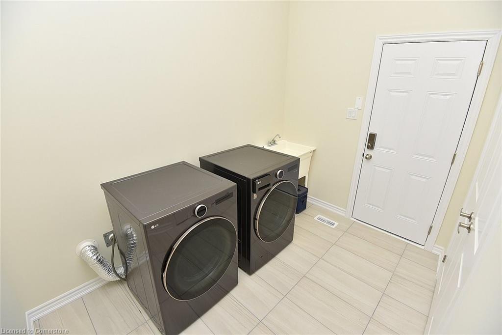 42 Mears Place Property Photo 48