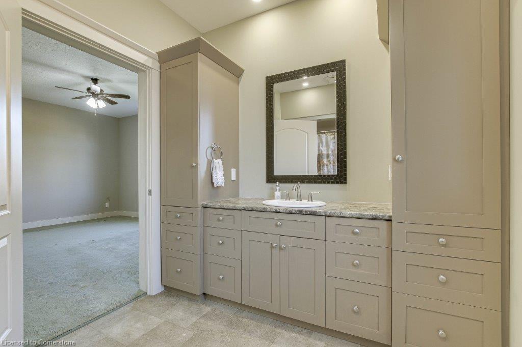 35 Viola Court Property Photo 33