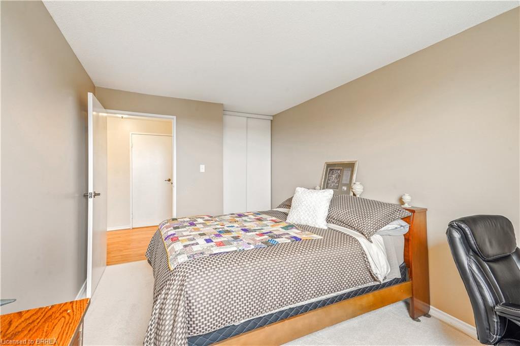 506-421 Fairview Drive Property Photo 16