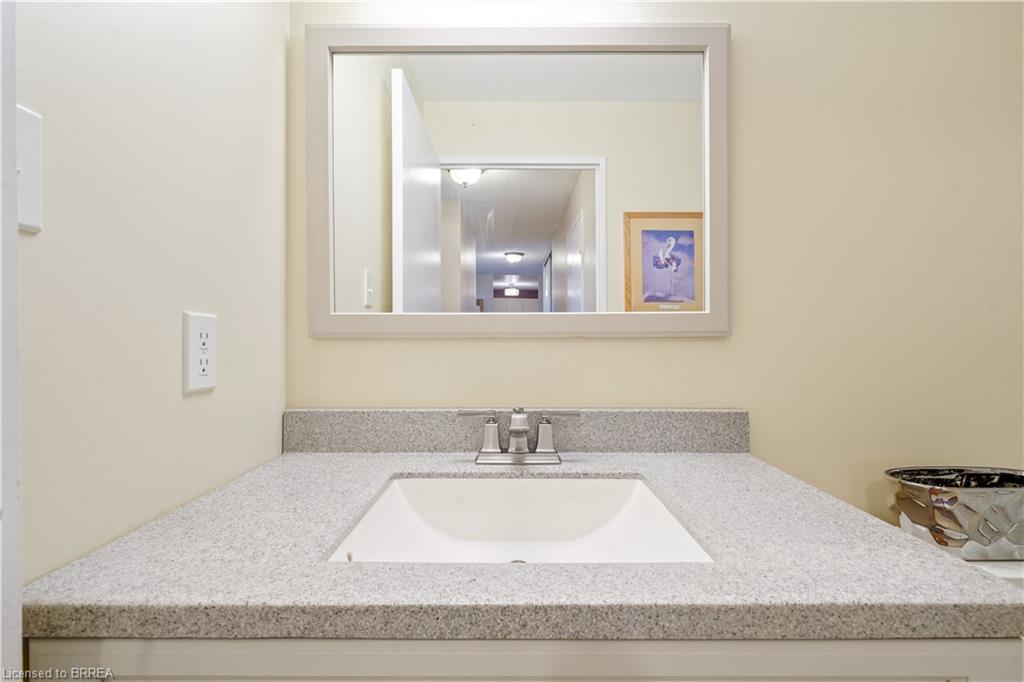 506-421 Fairview Drive Property Photo 18