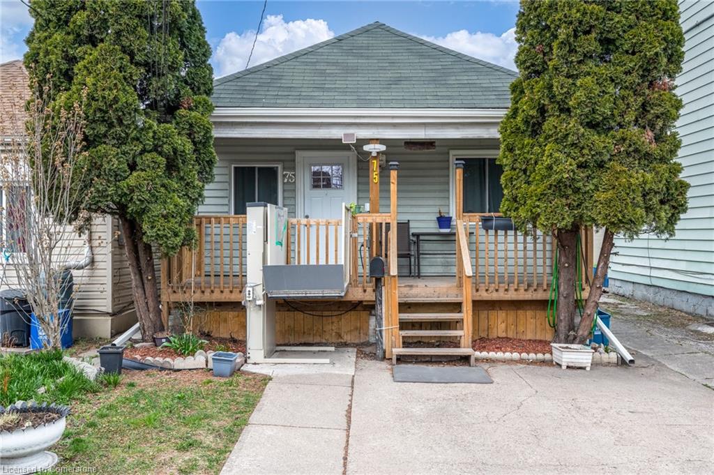 75 Stapleton Avenue Property Photo