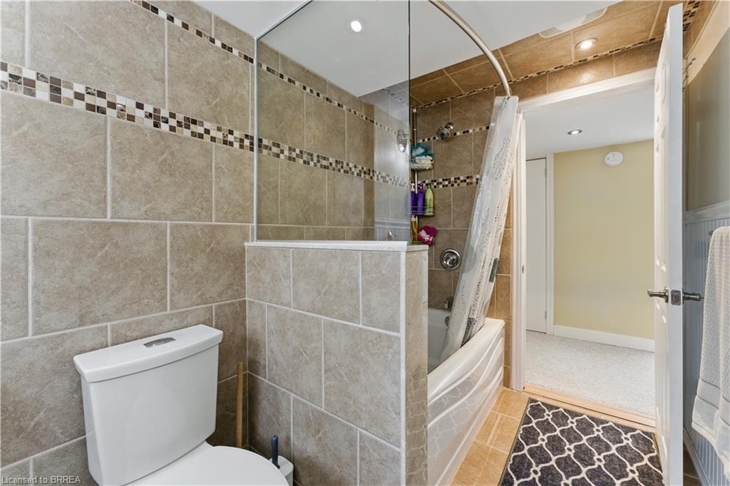13 King William Street Property Photo 10