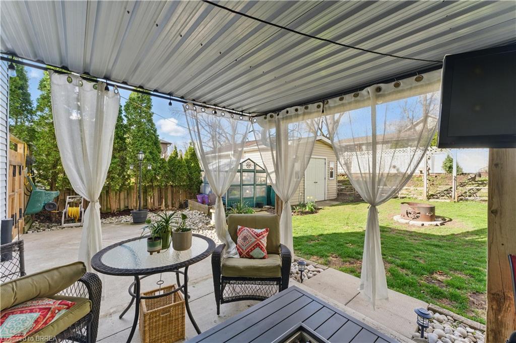 13 King William Street Property Photo 36