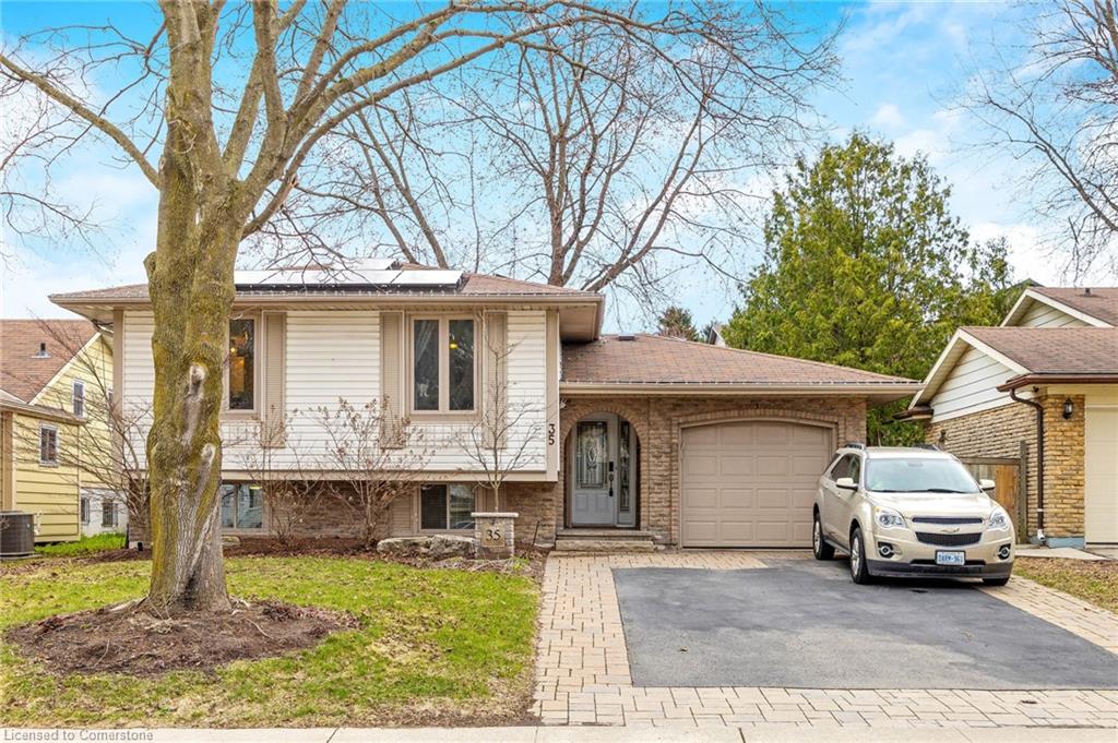 35 Forestgate Drive Property Photo