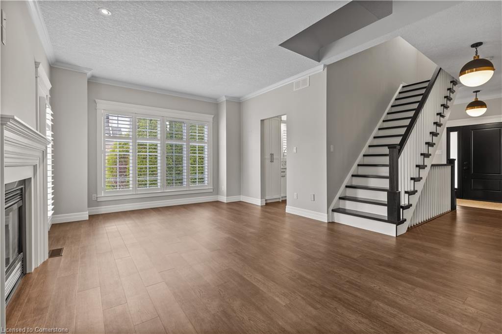 135 Reiber Court Property Photo 8