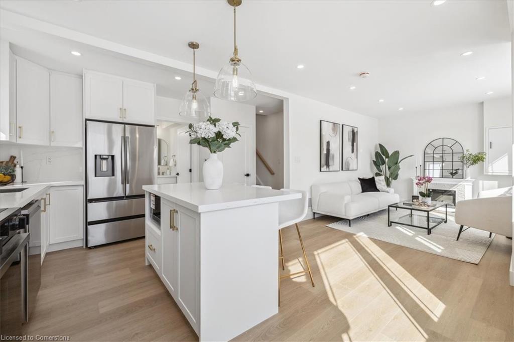 98 East 37th Street Property Photo