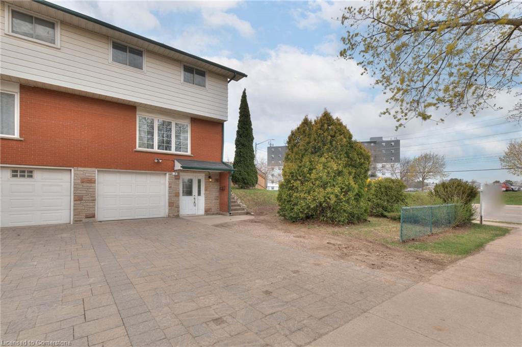 3 Shaftsbury Drive Property Photo 6