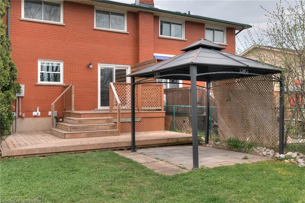 3 Shaftsbury Drive Property Photo 38