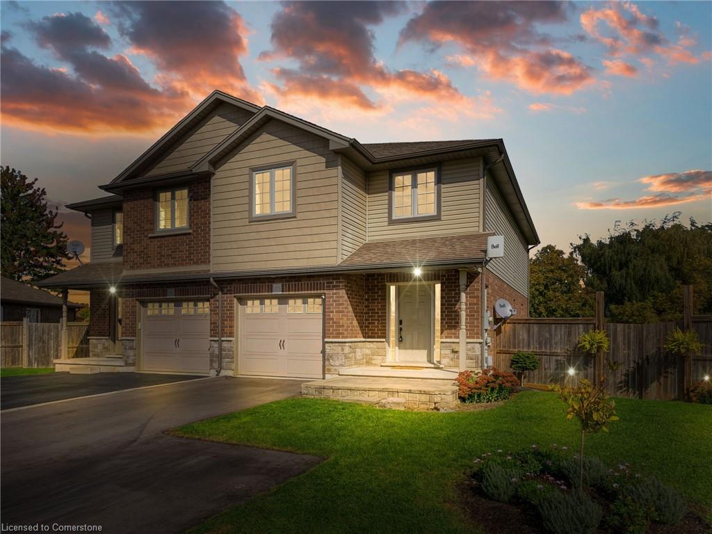 103 Macneil Court Property Photo