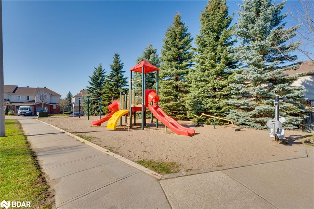 34-430 Mapleview Drive E Property Photo 28