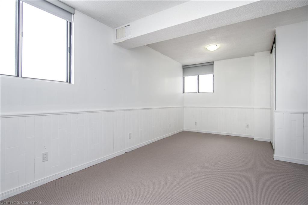1706-375 King Street N Property Photo 29
