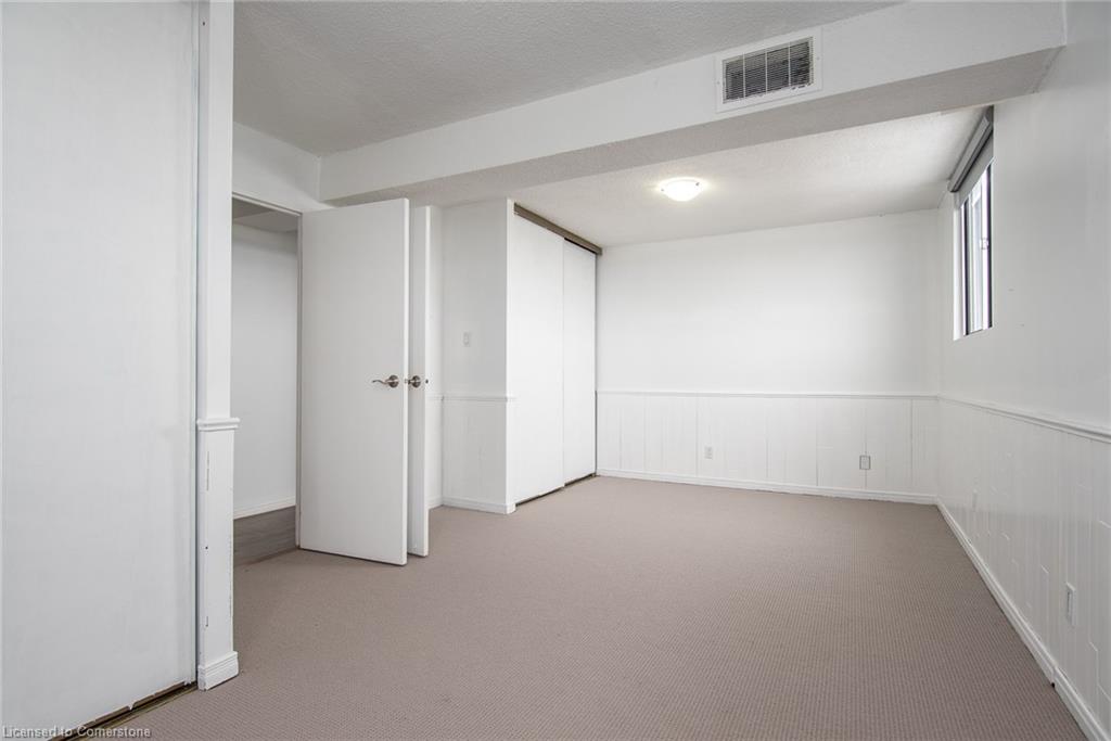 1706-375 King Street N Property Photo 30