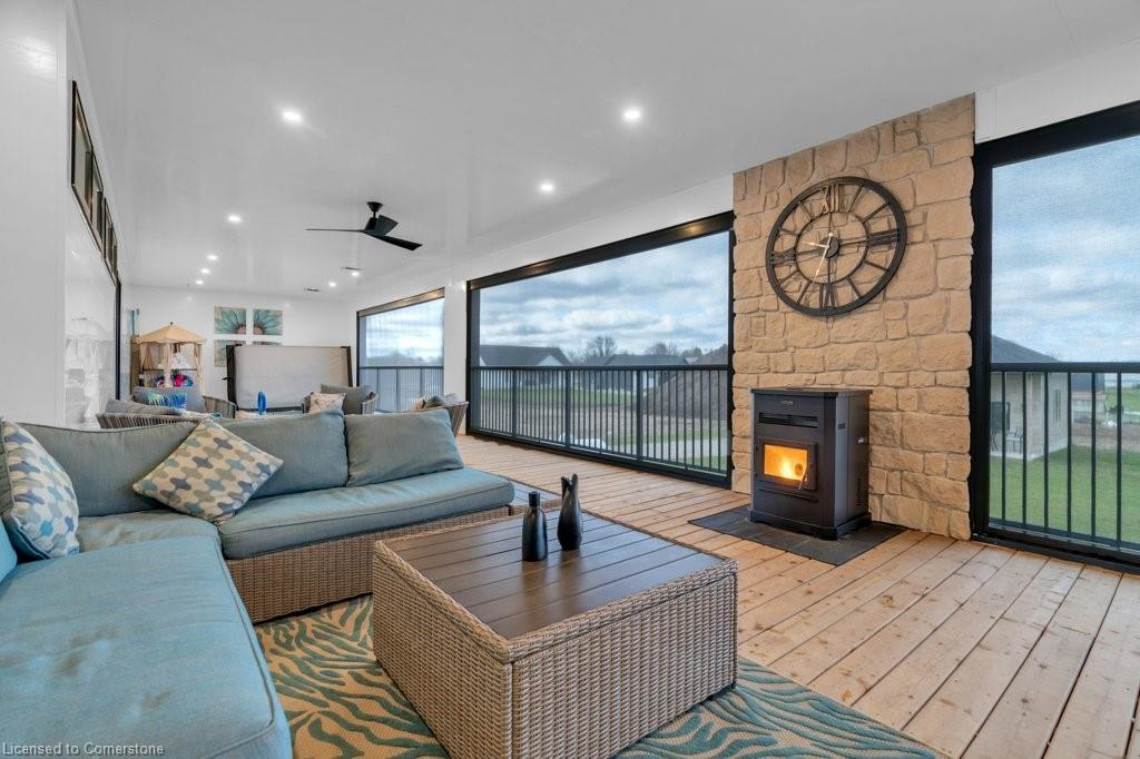 43711 Adelaide Street Property Photo 18