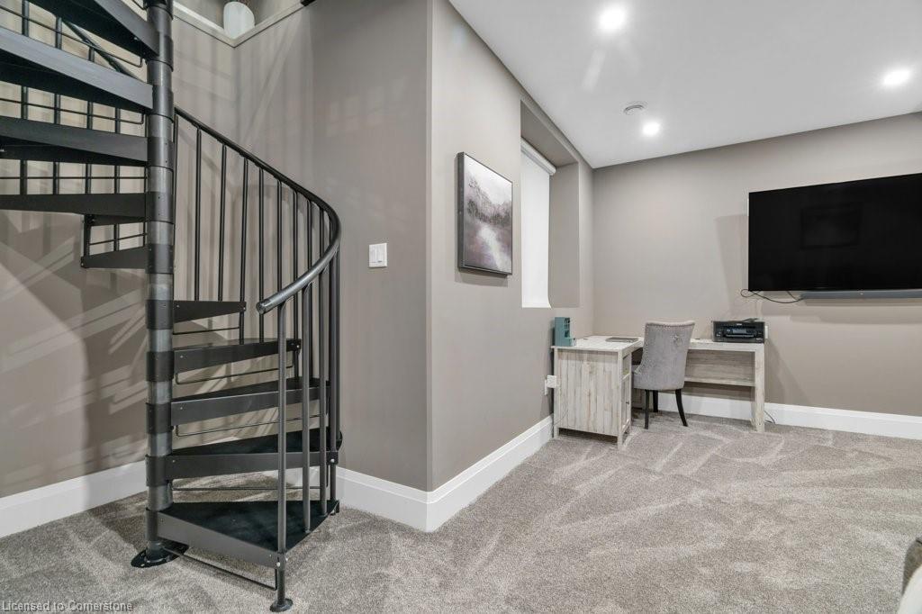 43711 Adelaide Street Property Photo 21