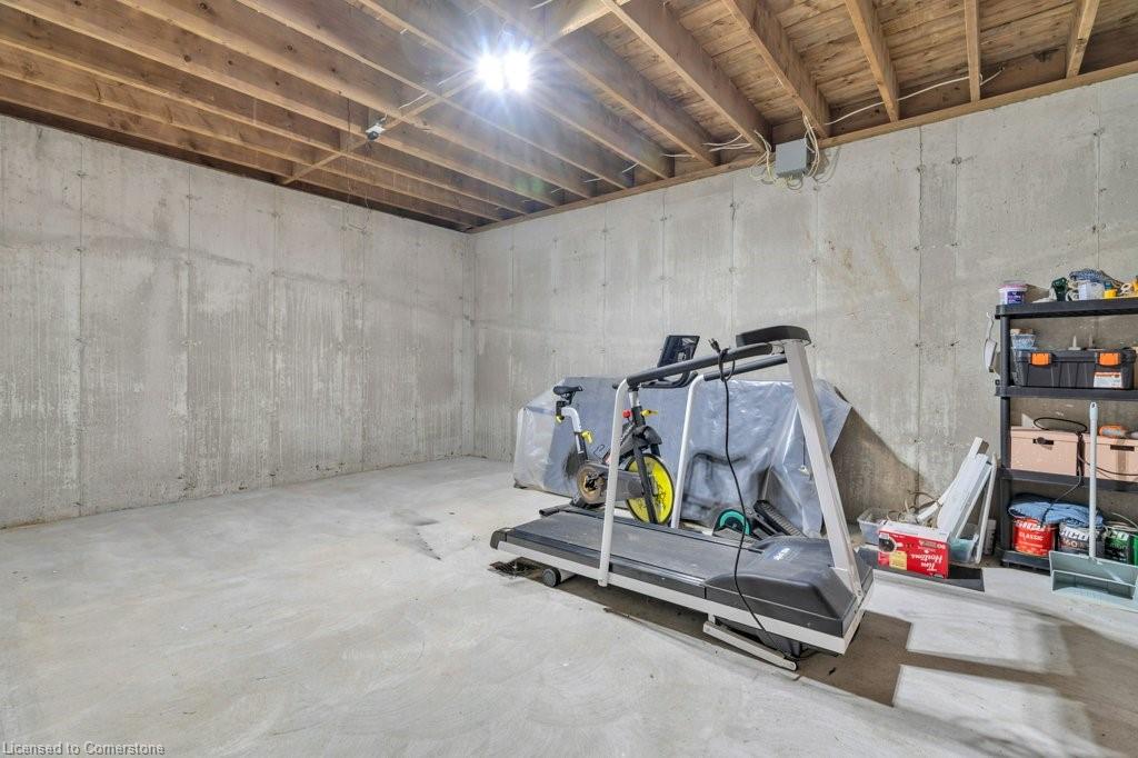 43711 Adelaide Street Property Photo 28