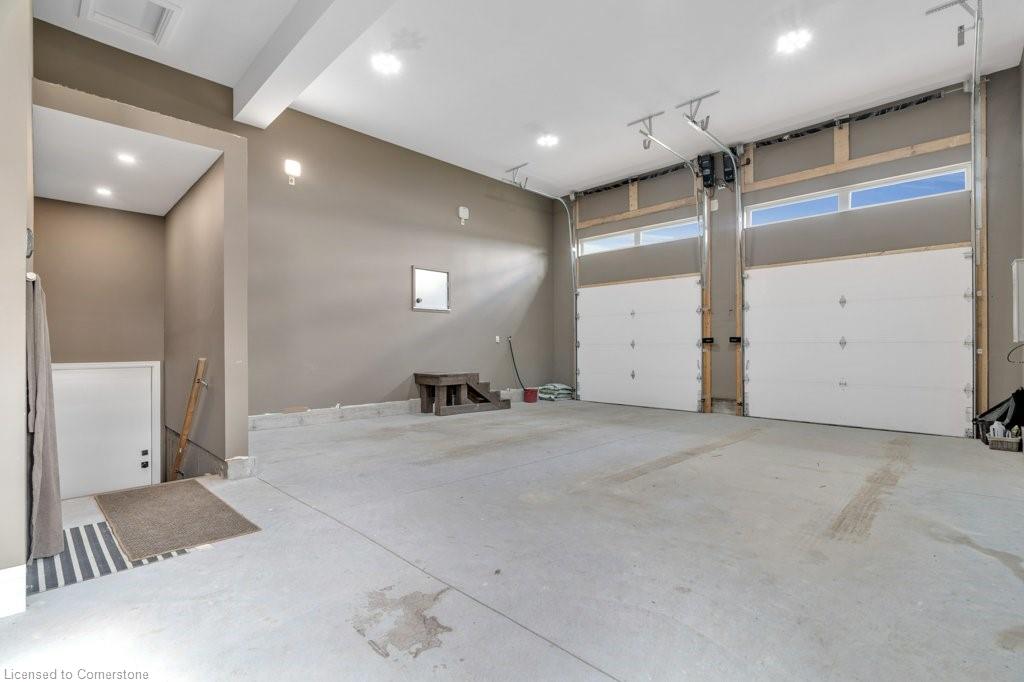 43711 Adelaide Street Property Photo 34