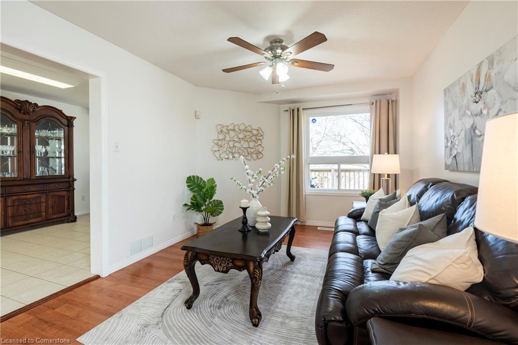 24 Castlewood Place Property Photo 8